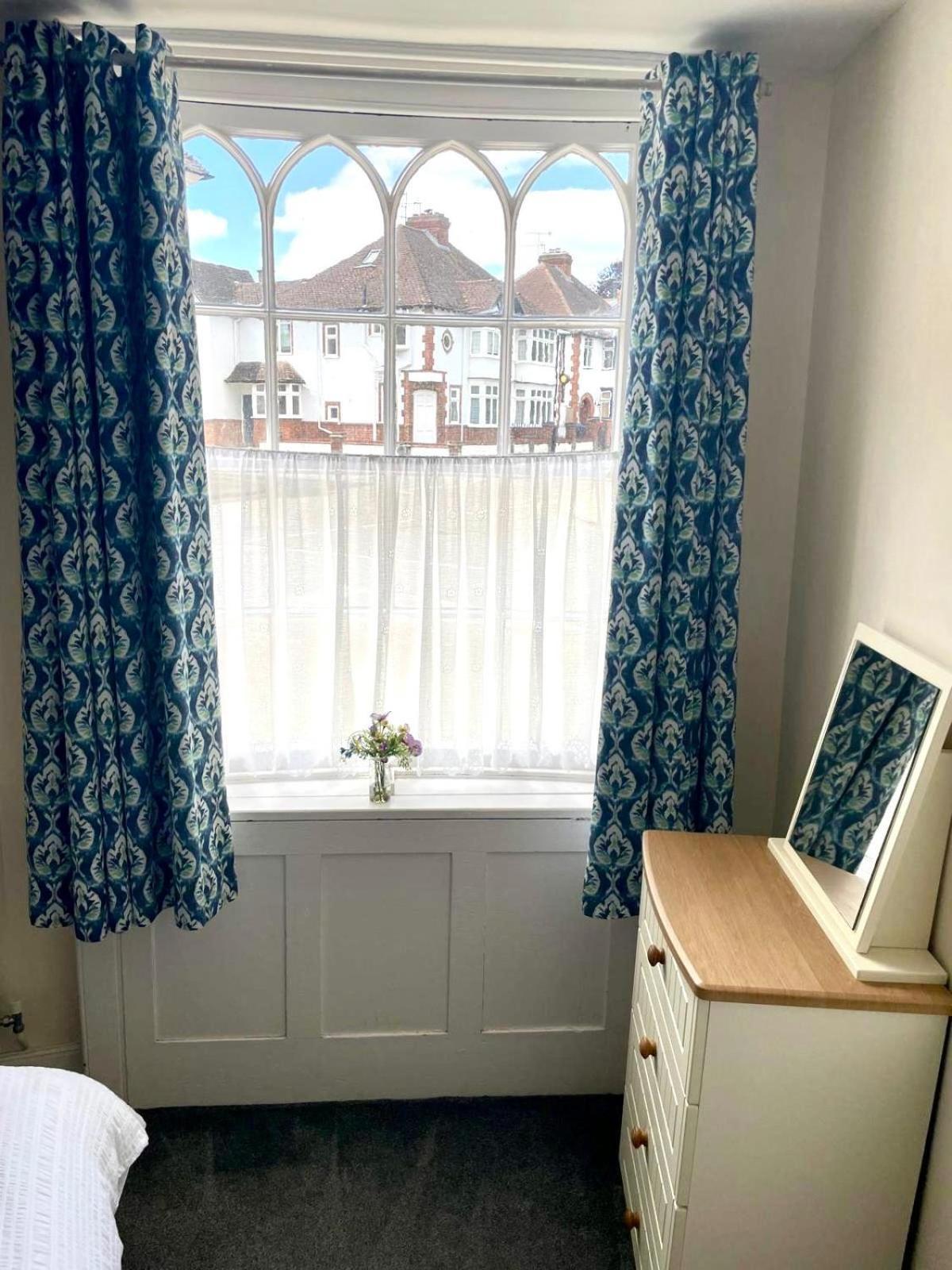 Town Centre Apartment Perfect Location With On-Street Parking Stratford-upon-Avon Kamer foto